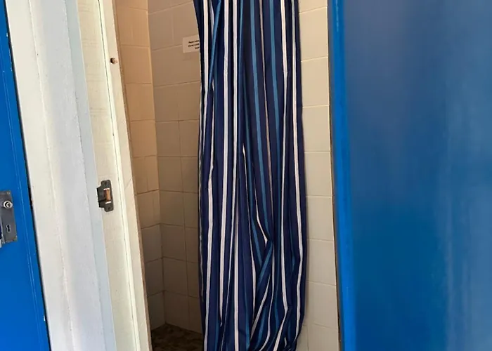 Romantic With En Bathroom For Private Use فندق مبيت وإفطار فيغيرو دو فينوس