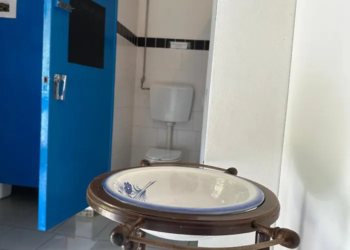 فندق مبيت وإفطار Romantic With En Bathroom For Private Use 3*